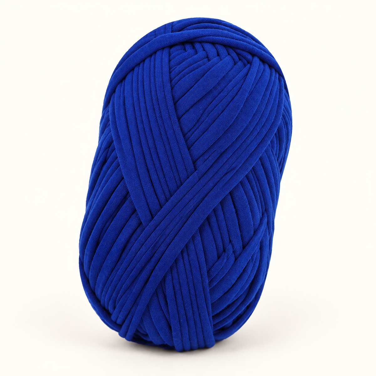 Royal Blue 100 g flat polyester T-shirt yarn skein variant