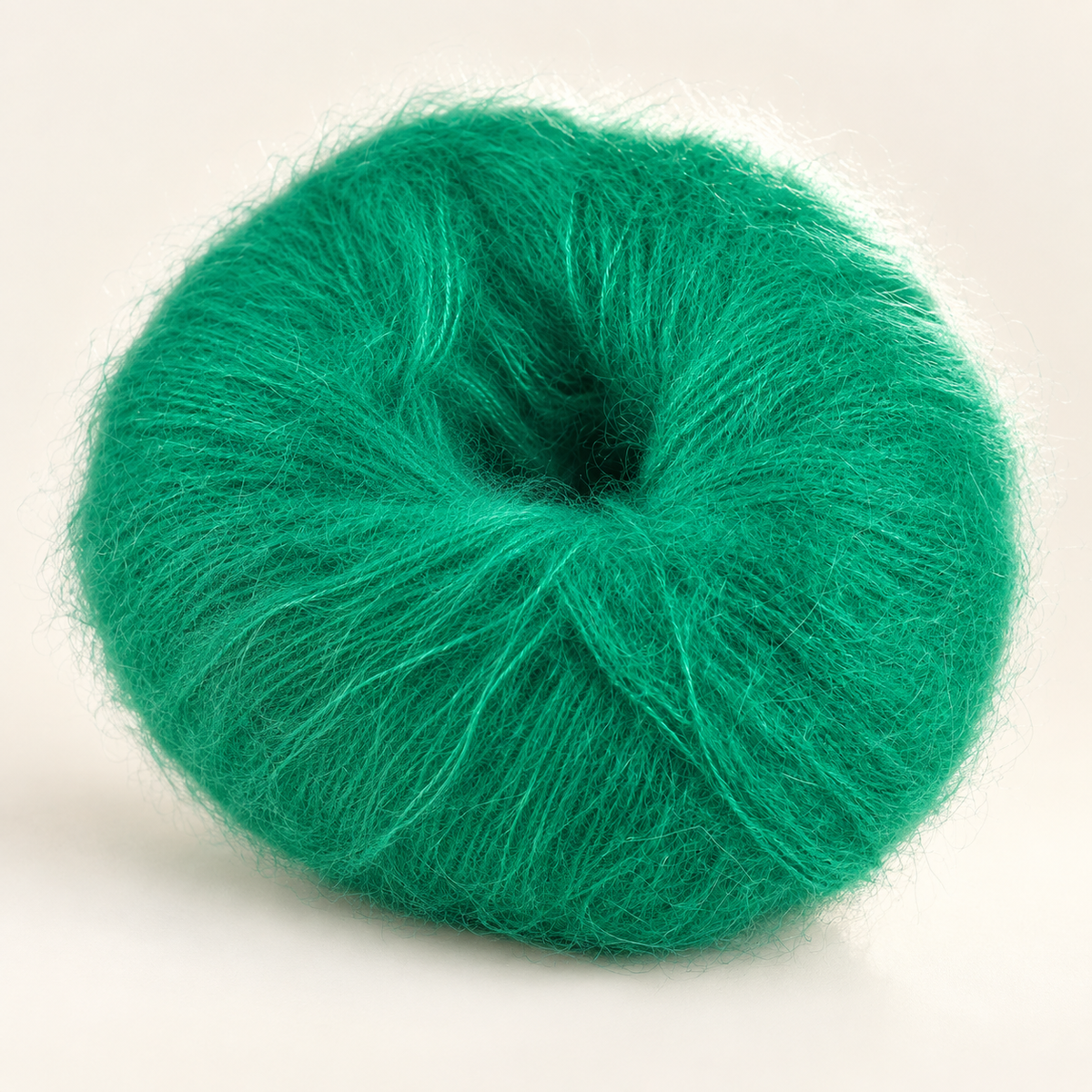Emerald Green 25 g fluffy mohair-blend yarn ball variant