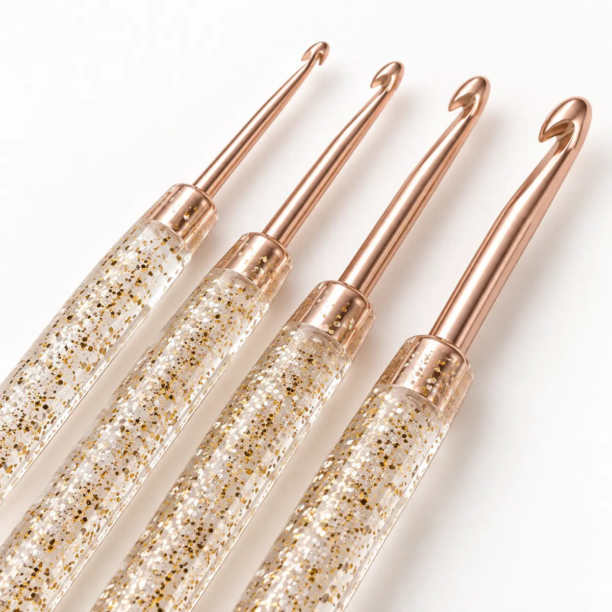 Gold Glitter crochet hook handle and metal tip detail