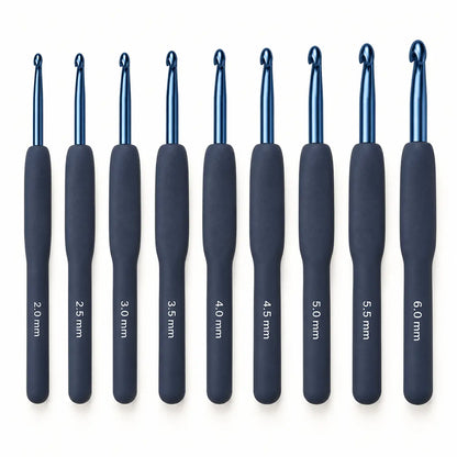 Complete 9-piece dark-blue soft-grip crochet hook set, 2.0 to 6.0 mm